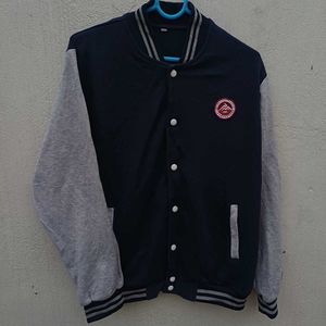 🎽💙navy blue Varsity jacket