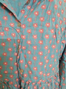 Vintage cute Blue Floral Button-Up Dress
