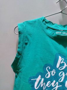 Boxy Fit Crop Top