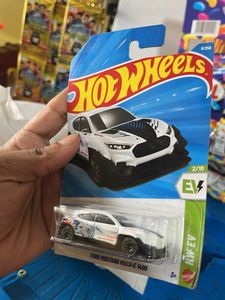Hot Wheels Ford Mustang Mach-E 1400