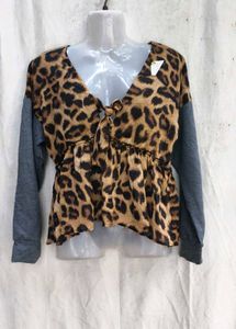 46209. Leopard Print Peplum Top
