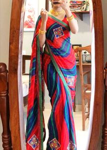 Elegant Striped Saree❤️✨