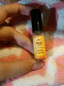 Plum Vanilla Caramello Perfume trial size