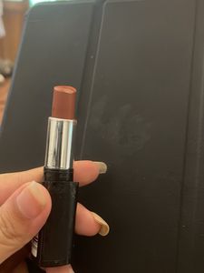 L’Oreal Infallible Lipstick