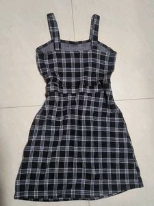 Cute Black &amp; White Plaid Dress