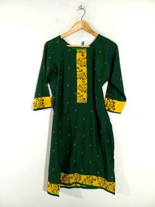 Multicolored Printed Kurtha Set(Women's)
