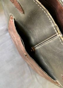 Chic Crossbody Bag with Buckle Detail
