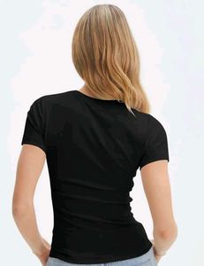 Classic Black body Fitted T-Shirt