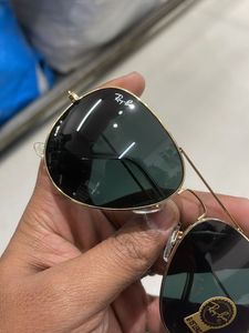 RAY-BAN