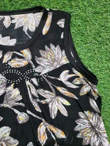 Floral Sleeveless Top