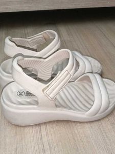 PRICE DROP! White Comfortable Sandals