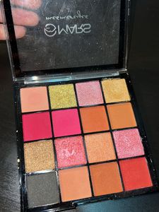 Mars Mesmereyes Eyeshadow Palette