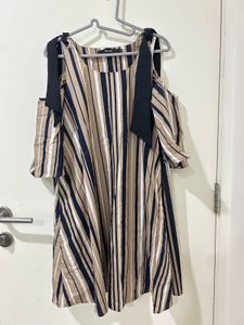 Vero Moda- Striped Cold-Shoulder Dress