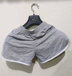 Girls Shorts 🩳