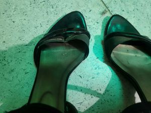 Metro Women's Black Sling Back Sandals