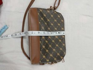 Stylish Brown Crossbody Bag