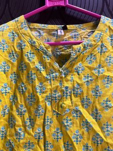 Embroidered Kurti Top Combo of 2 short kurta