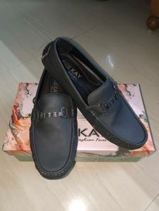 Loafers shoes