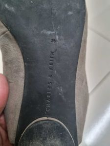 Original CHARLES &amp; KEITH PRELOVED MULES SIZE 23.9