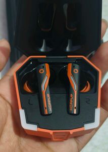 Hoppup Stryke Wireless Earbuds