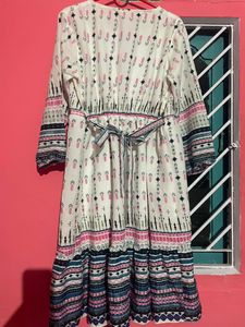 Beautiful frock with tie (Brand New)