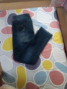 Stylish Men's Blue Denim Jeans