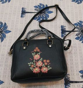 Chic Embroidered Black Handbag