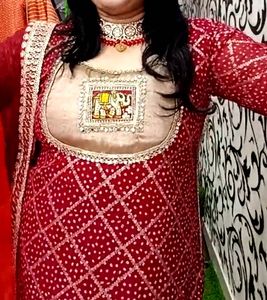 Elegant maroon Bandhani Kurta Set