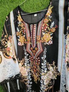 Elegant Embroidered Kurta