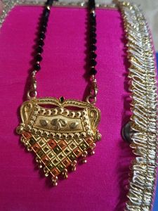 Beautiful Gold Mangalsutra