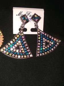 Stunning Earring Set