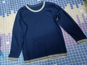 Short Top For Women In Xl Size Full Sleeves