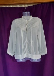 LACE TOP