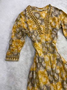 Mustard Yellow &amp; Grey Block-Printed Kurti Set