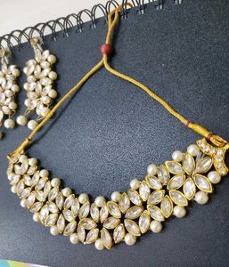 Elegant Pearl & Stone Necklace Set