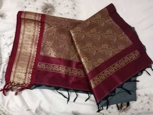 Elegant Grey Saree with Maroon Border