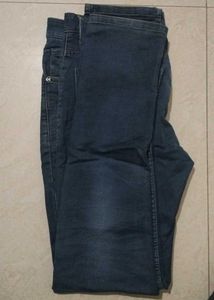 SPAN Jeans - Classic Fit Denim