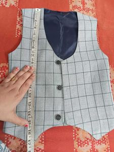 Boys Checked Suit Set
