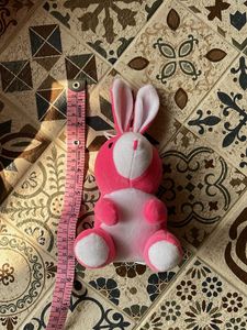 8 Stuffed Toy Animals