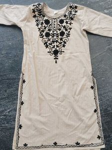 Elegant Beige Embroidered Kurta