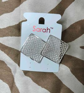 🤍✨Sarah silver-toned square studs