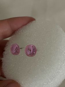 Cute baby Pink stud🩷🎀