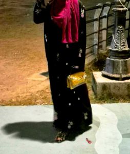 stylish trendy black floral abaya