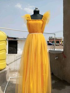 Stunning Yellow Tulle Gown