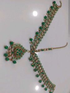 Stunning Green Maang Tikka