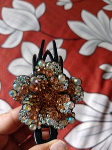 Sparkling Rhinestone Flower Hair Claw