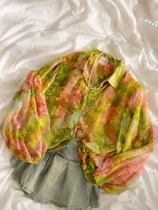Flowy Floral Print Blouse