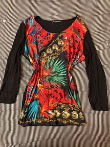 Vibrant Tropical Print Tunic Top