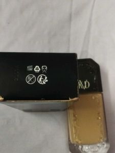 KVD Good Apple Foundation