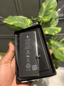 Apple iPhone Battery